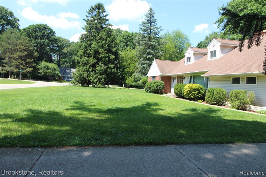 4440 Marquis Lane Lane, Bloomfield Hills, MI 48301 — Photo 7