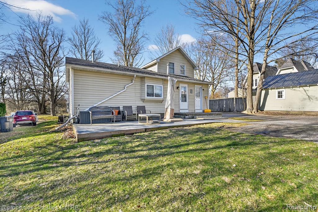 416 Lake Street, Howell, MI 48843 — Photo 29
