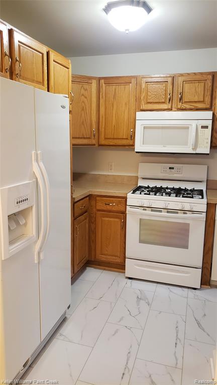 195 W Strathmore Avenue, Pontiac, MI 48340 — Photo 10