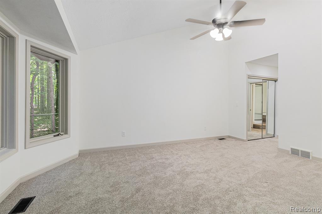 1207 Sugarbush Drive, Lapeer, MI 48446 — Photo 17