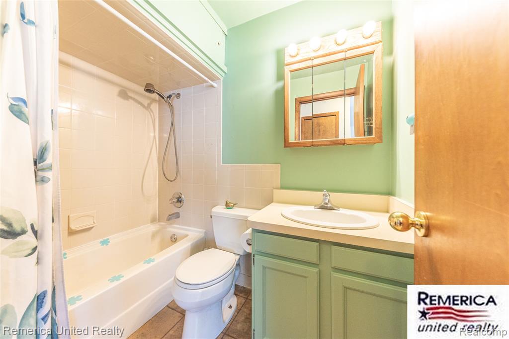 29821 Munro Street, Rockwood, MI — Photo 24