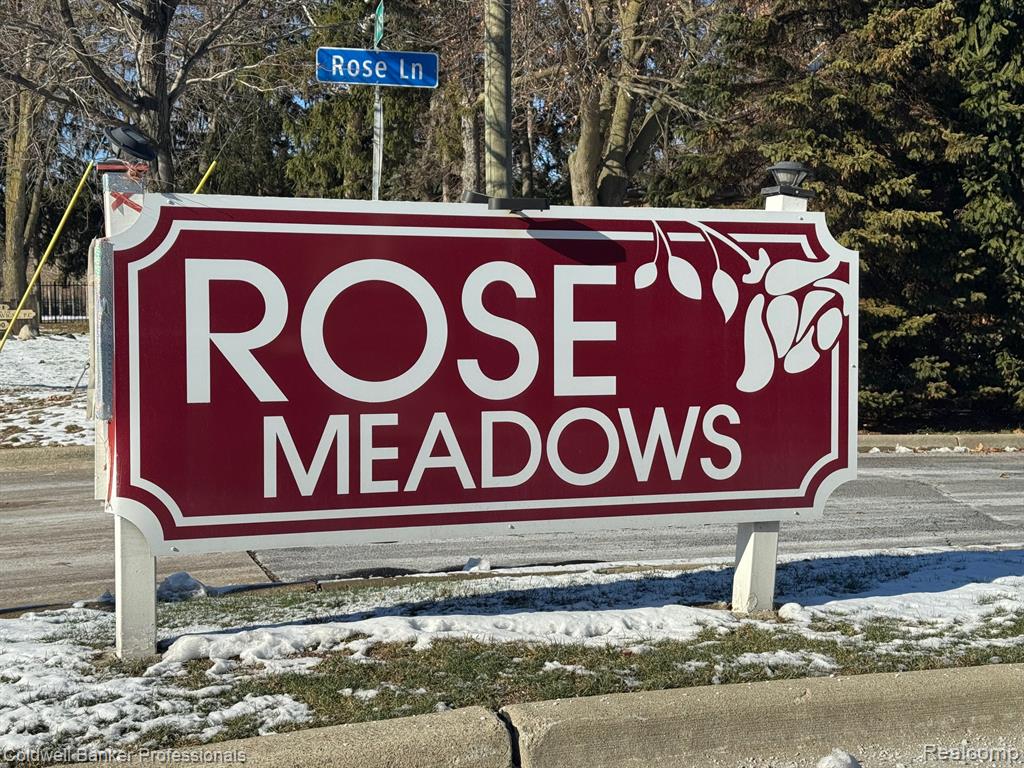 41022 Rose Lane, Clinton Twp, MI 48036 — Photo 3