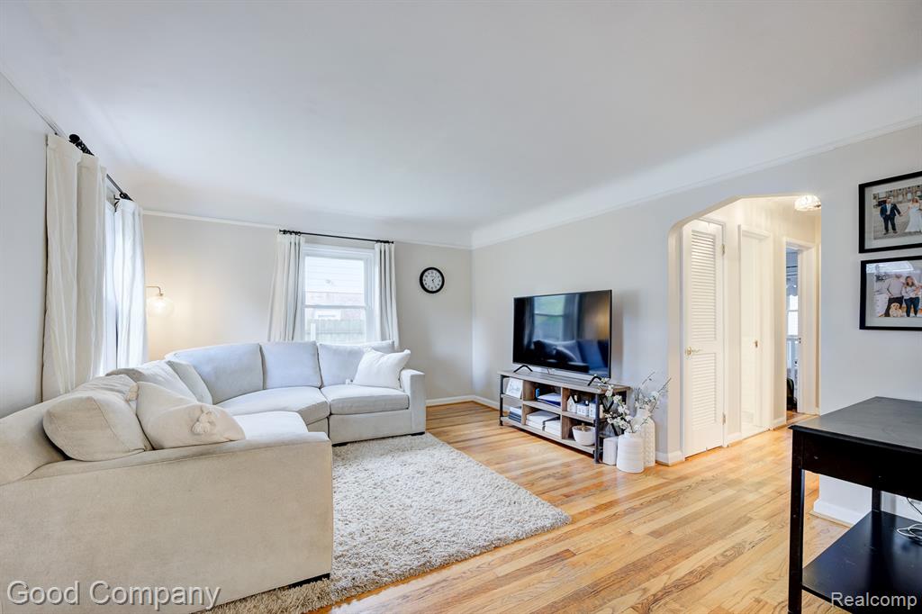 921 N Alexander Avenue, Royal Oak, MI 48067 — Photo 3