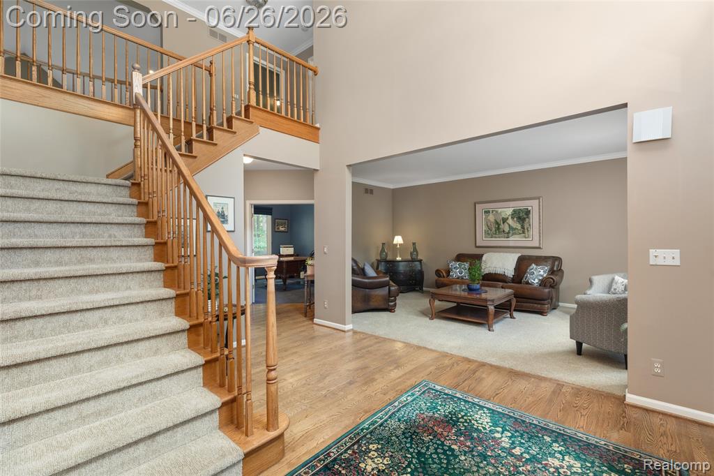 2176 Oakwood Drive, Troy, MI 48085 — Photo 6