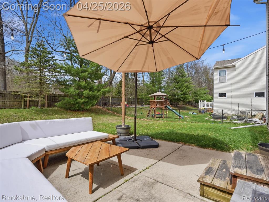 402 Ridgewood Drive, Ortonville, MI 48462 — Photo 35