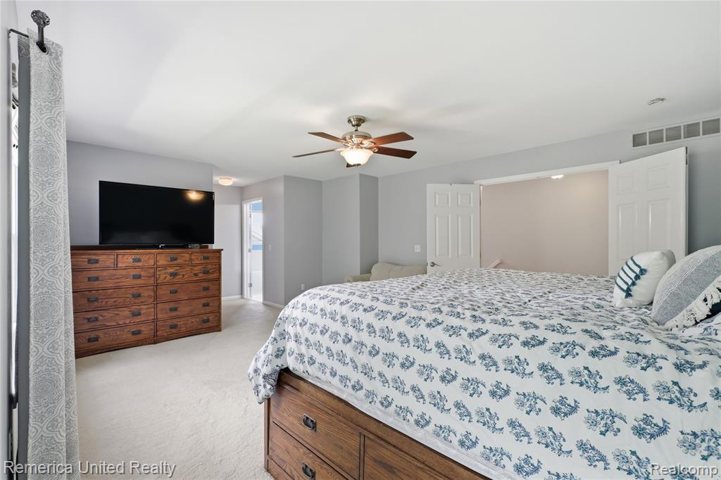 1842 Autumn Glen Drive, Howell, MI 48843 — Photo 30