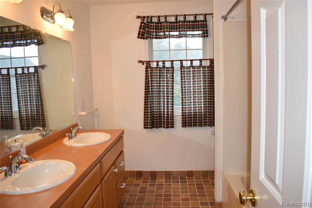 9701 Roberts Road, Gregory, MI 48137 — Photo 25