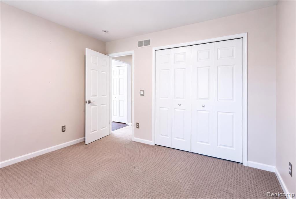 1713 Stirling Avenue, Pontiac, MI 48340 — Photo 23