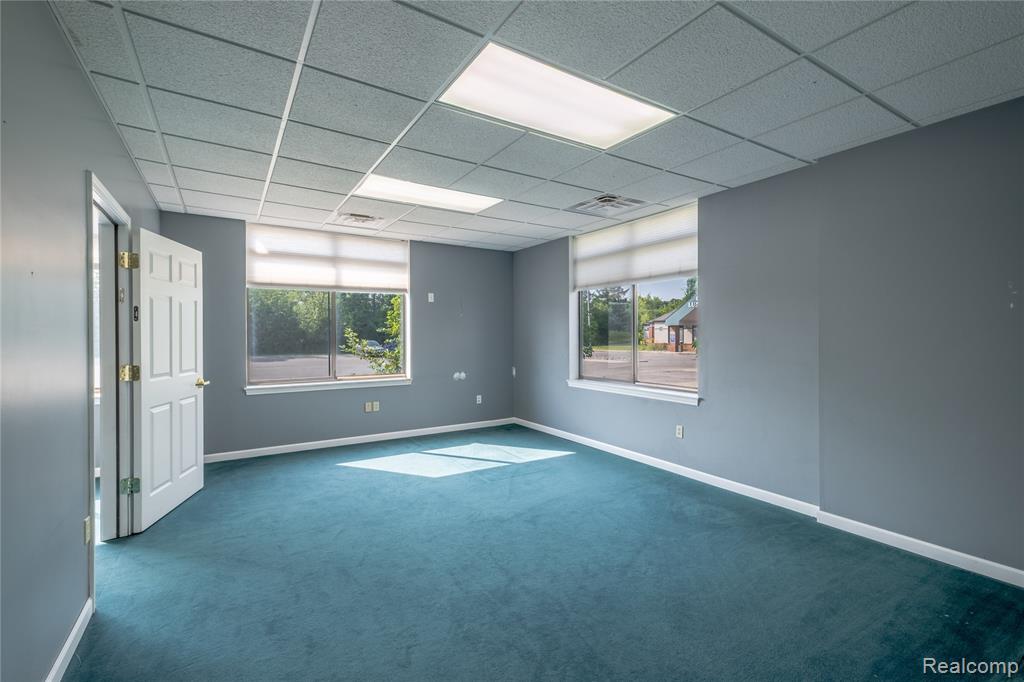 8200 S Saginaw Street, 500, Grand Blanc, MI 48439 — Photo 16