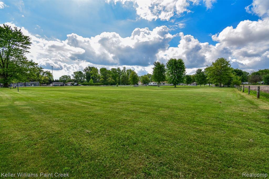 9316 EAST Road, Burt, MI 48417 — Photo 29