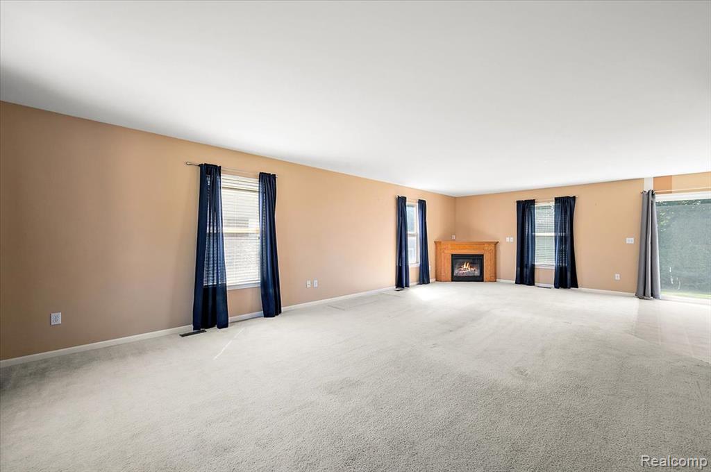 13042 Cumberland Court, Van Buren, MI 48111 — Photo 9