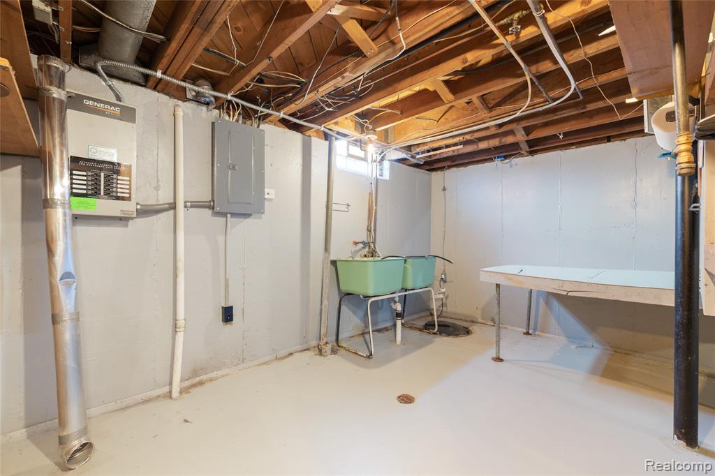 7043 N Wildwood Street, Westland, MI — Photo 22