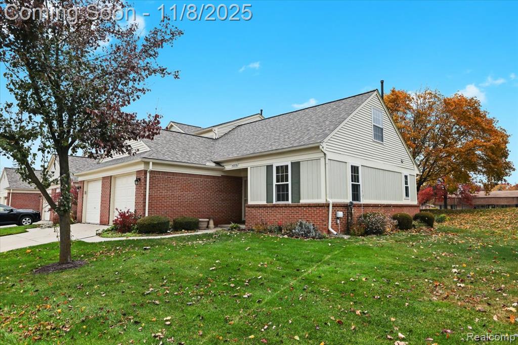 43576 Yorkville Drive, 27, Canton, MI 48188 — front exterior