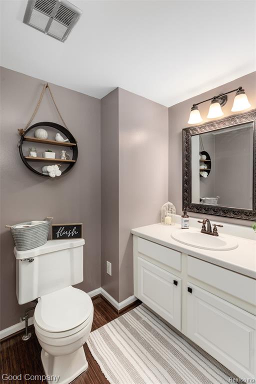 42146 Farragut Court, Northville, MI 48167 — Photo 3
