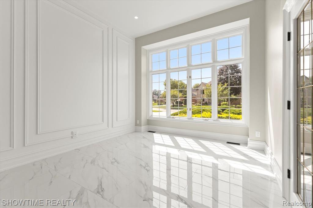 53650 Cherrywood Drive, Shelby Twp, MI 48315 — Photo 27