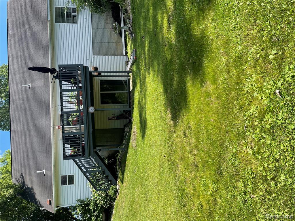 4537 Morgan Drive, Columbiaville, MI 48421 — Photo 2