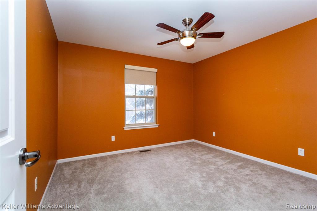 24975 Bloomfield Court, Novi, MI — Photo 36