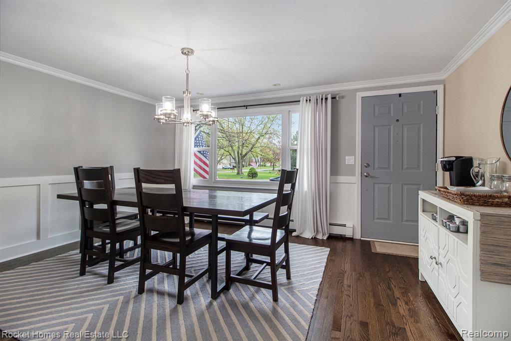 7170 Crestmore Street, West Bloomfield, MI 48323 — Photo 9