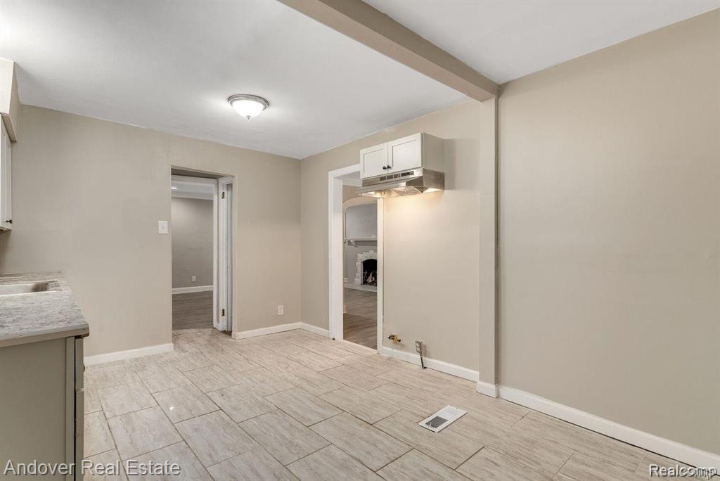 5574 Buckingham Avenue, Detroit, MI 48224 — Photo 16