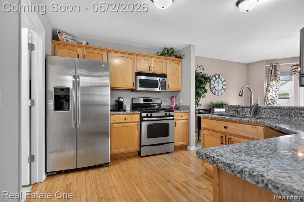 1396 Waverly Drive, White Lake, MI — Photo 12