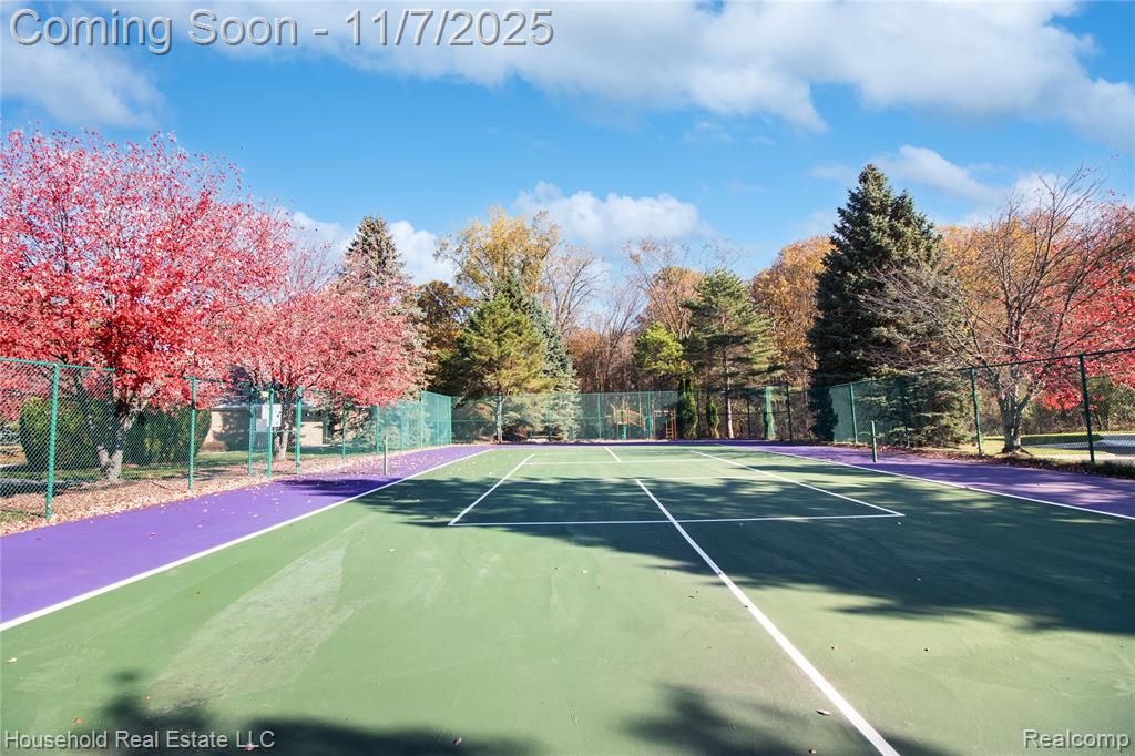 4354 Berkshire Drive, Sterling Heights, MI 48314 — Photo 24