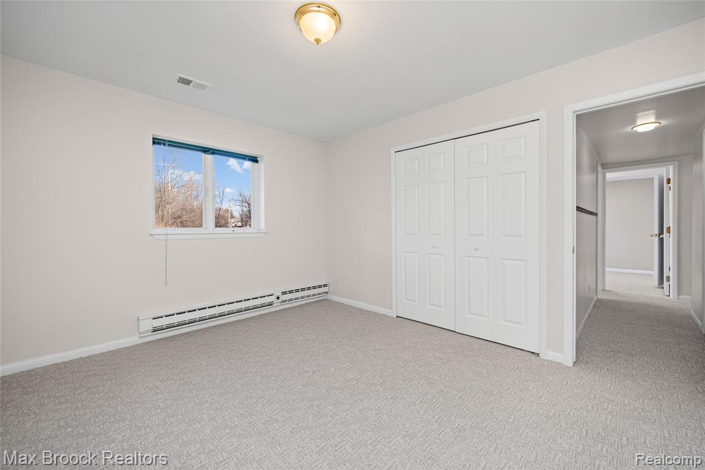 35550 Pleasant Valley Road, Farmington Hills, MI, 48331