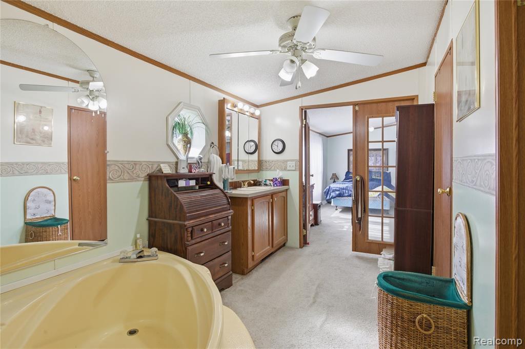 9857 Rembrandt Way, Fenton, MI 48430 — Photo 36