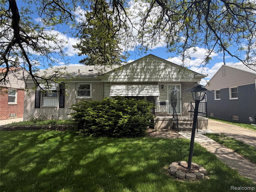 1716 Myron Avenue, Lincoln Park, MI 48146 — front exterior