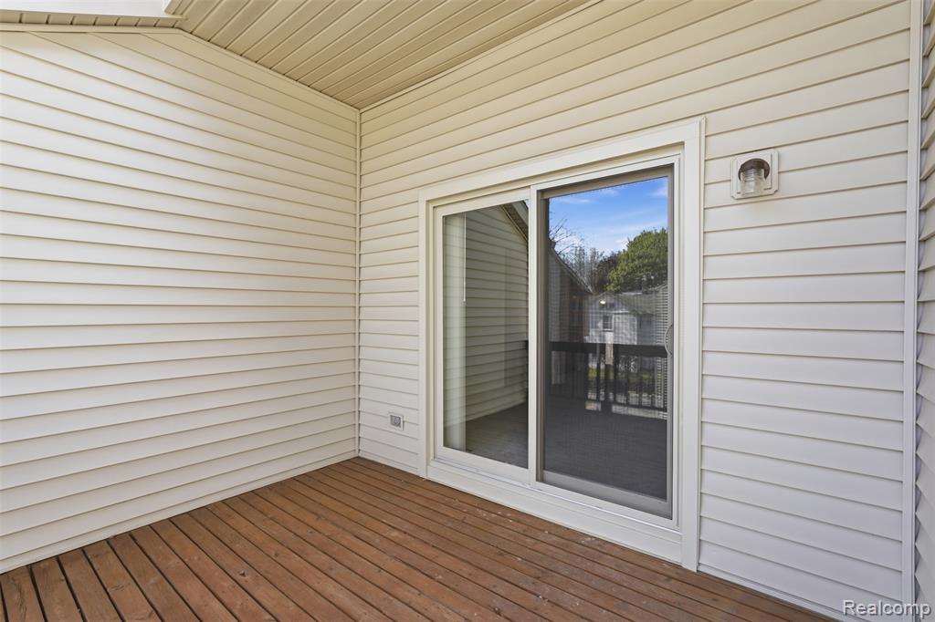 396 W Ann Arbor Trail, Plymouth, MI 48170 — Photo 15