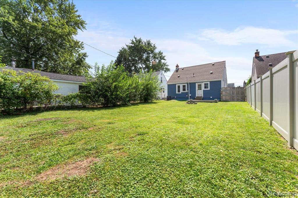 788 Ford Boulevard, Lincoln Park, MI 48146 — Photo 22