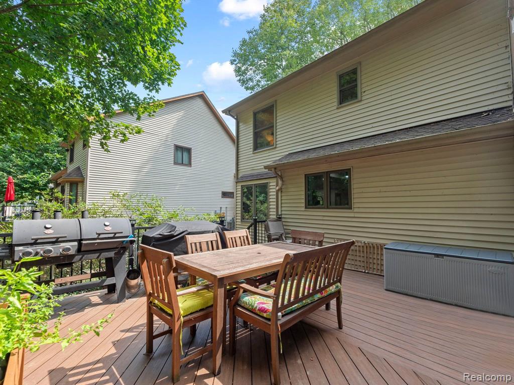 7861 LAKE CREST Drive, Ypsilanti, MI 48197 — Photo 29