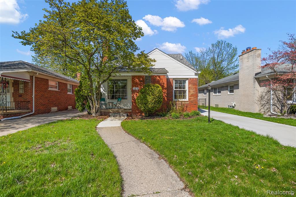 20879 Beaufait Street, Harper Woods, MI 48225 — Photo 38