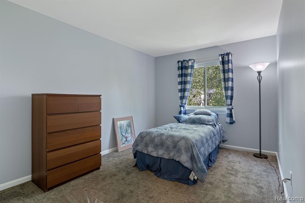 8387 LAKEVIEW Court, Ypsilanti, MI 48198 — Photo 15