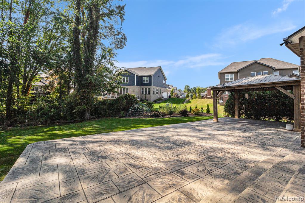 47541 Villa Terrace Court, Novi, MI — Photo 49