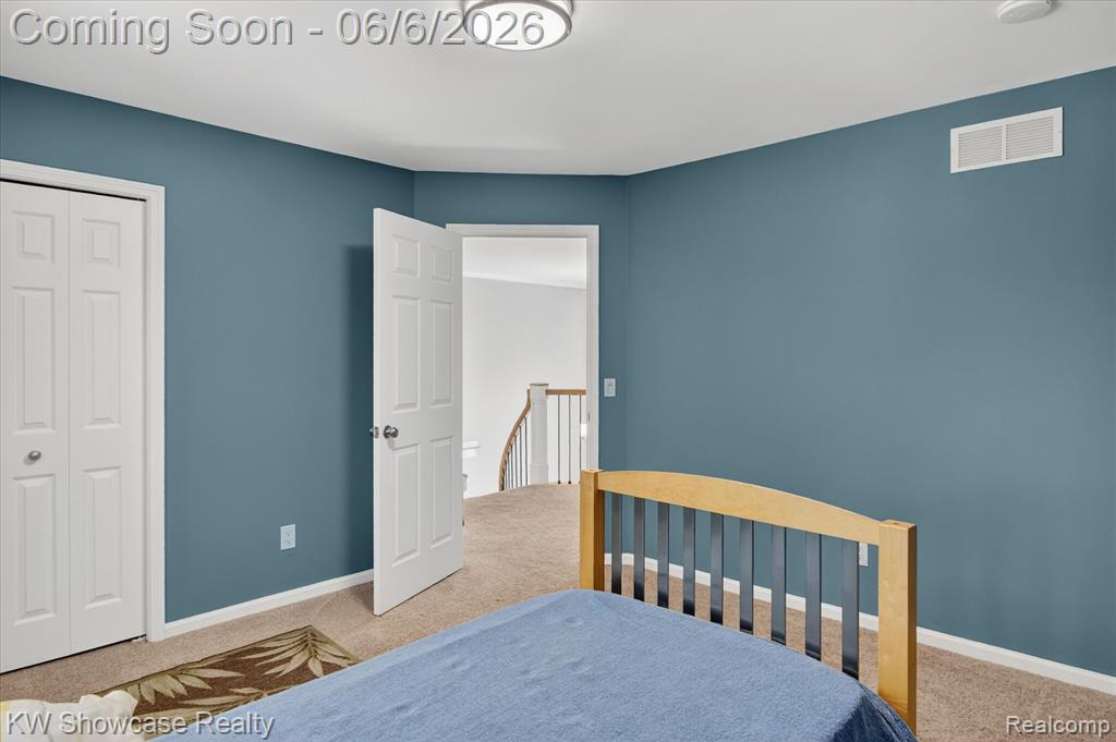 6220 Whispering Meadows Drive, White Lake, MI 48383 — Photo 28