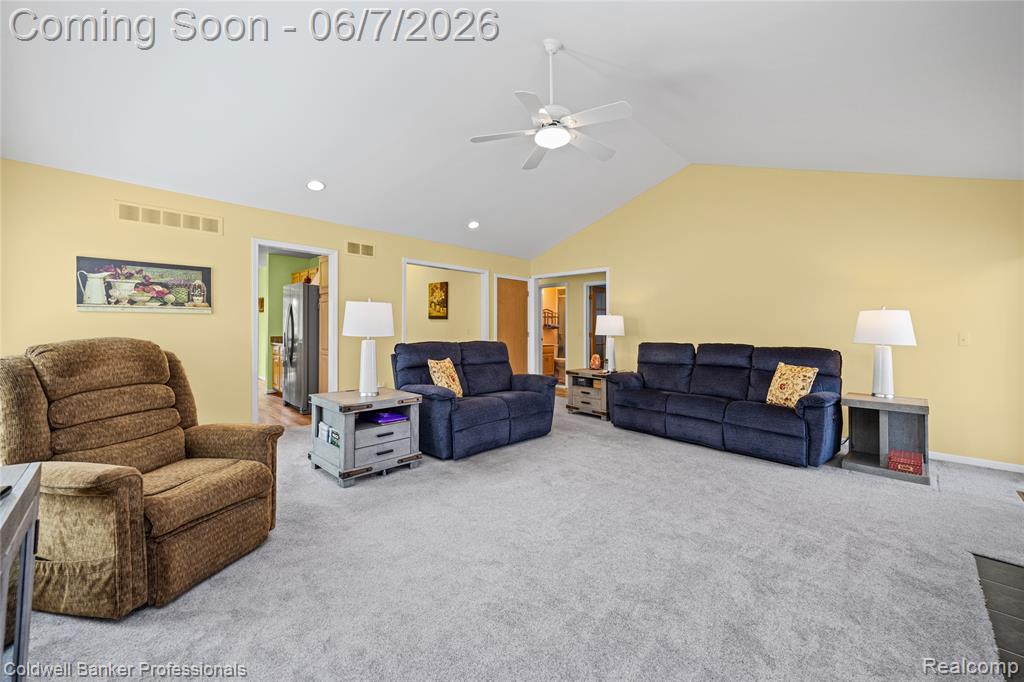 52505 Westcreek Drive Drive, Macomb, MI 48042 — Photo 11