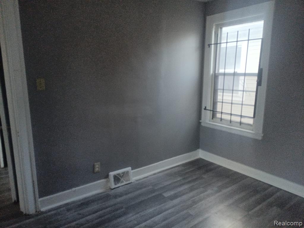 4844 GRAY Street, Detroit, MI 48215 — Photo 11