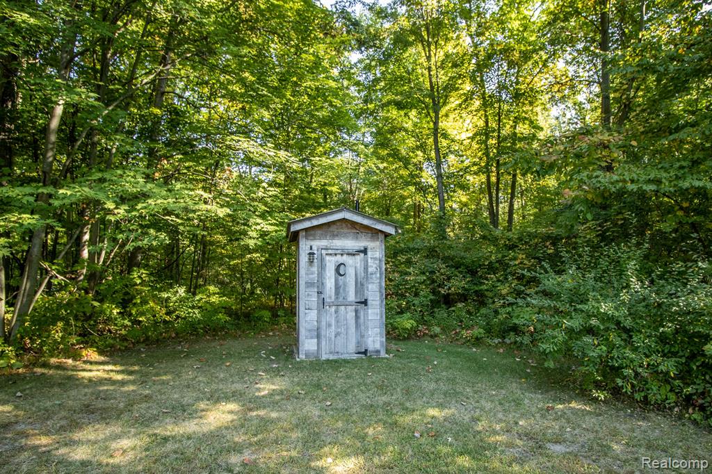 12595 N Budd Road, Burt, MI 48417 — Photo 59