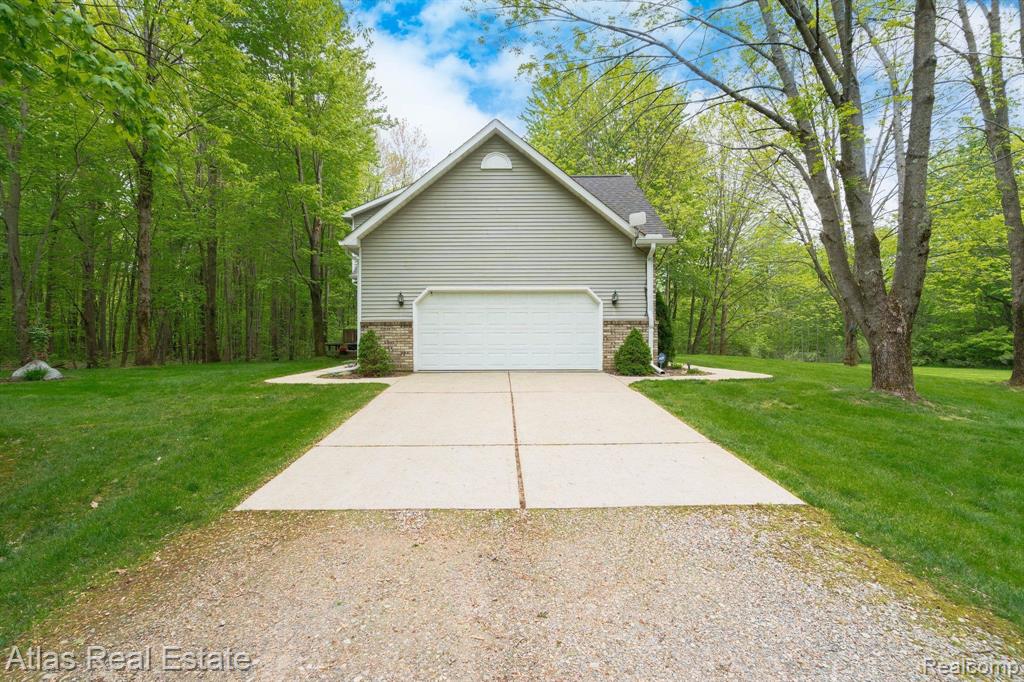 4217 PHILLIPS Road, Metamora, MI 48455 — Photo 8