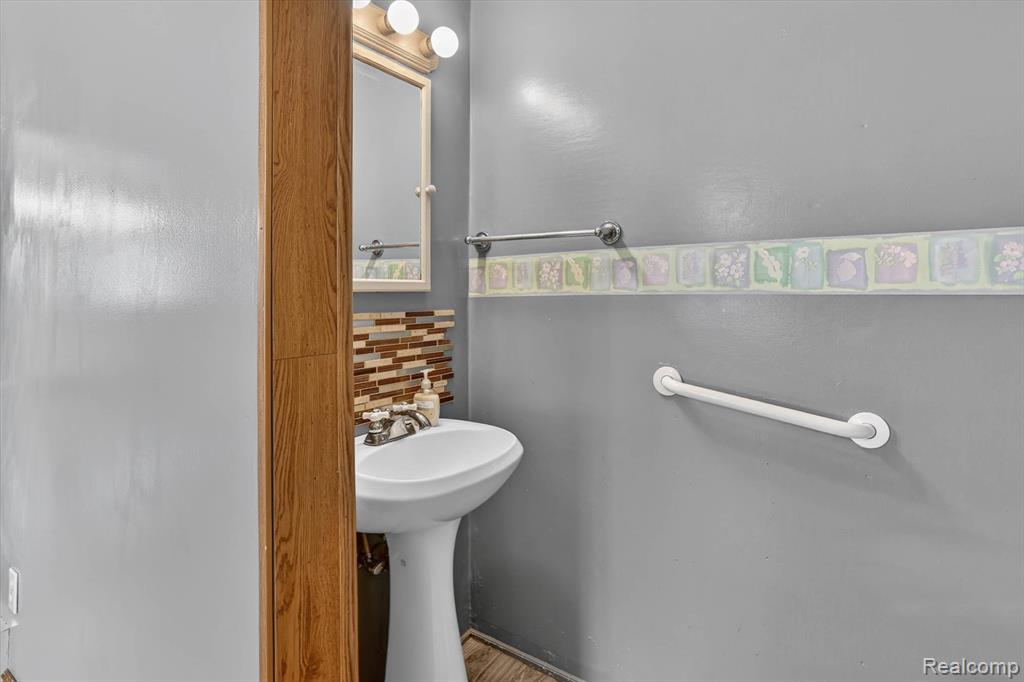 7974 W Gilford Road, Reese, MI 48757 — Photo 19