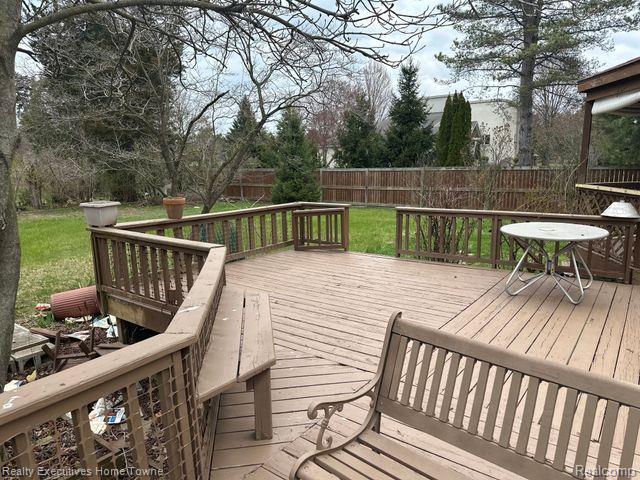 49545 SCHOENHERR Road, Shelby Twp, MI 48315 — Photo 31