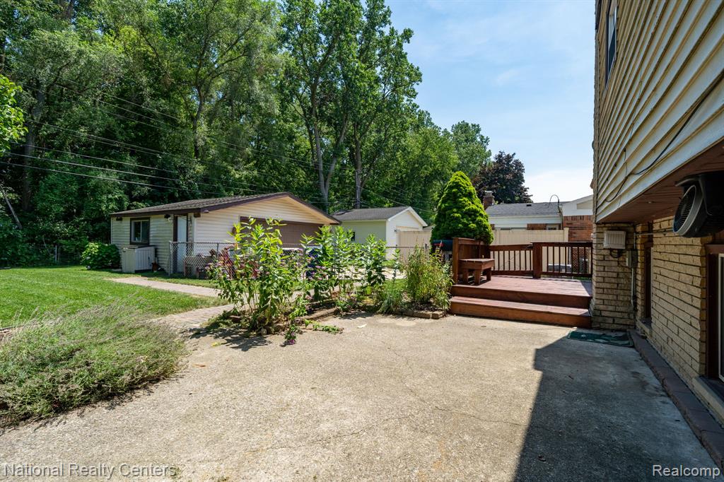 8308 Orhan Street, Canton, MI 48187 — Photo 26