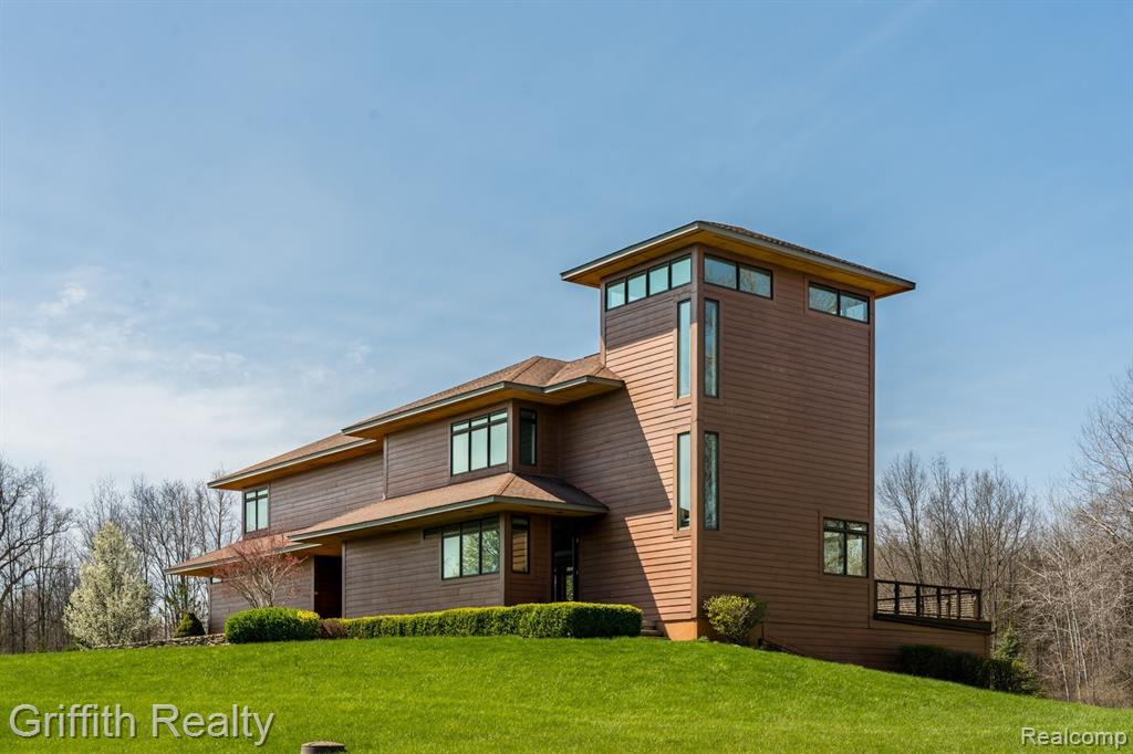 8104 PARKER Road, Saline, MI 48176 — Photo 36