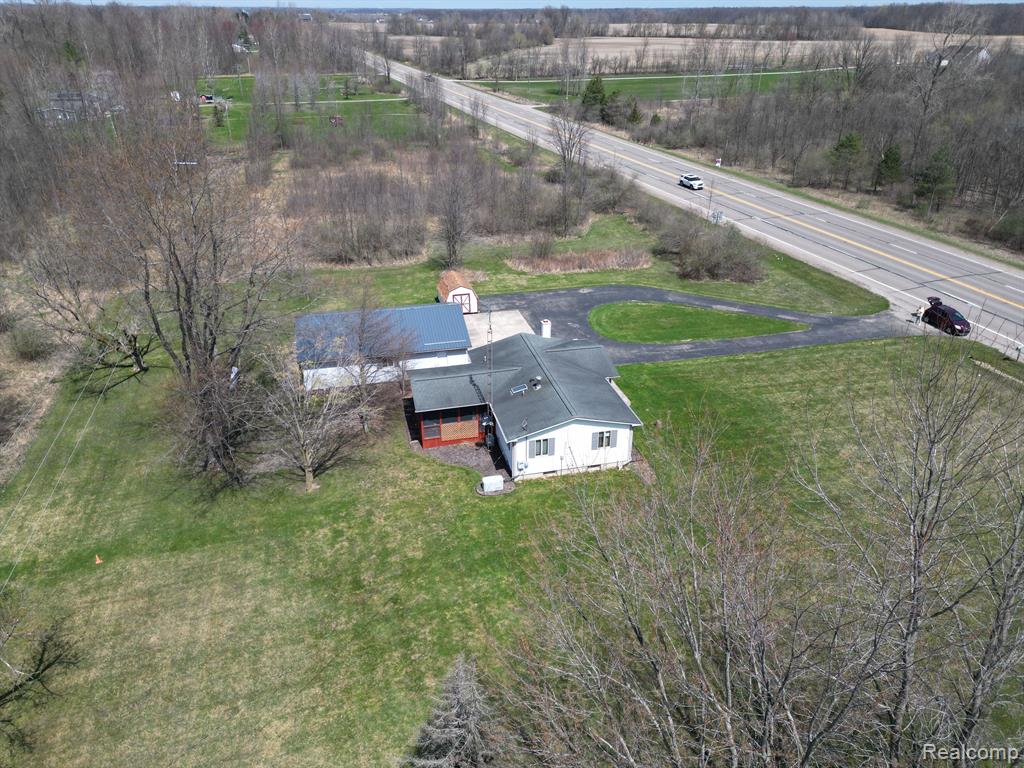 6577 N LAPEER Road, Fostoria, MI 48435 — Photo 40
