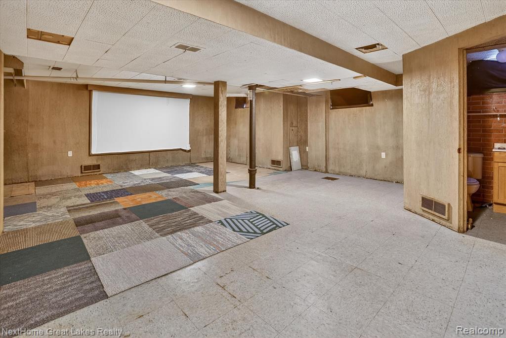 812 Barney Avenue, Flint, MI 48503 — Photo 24