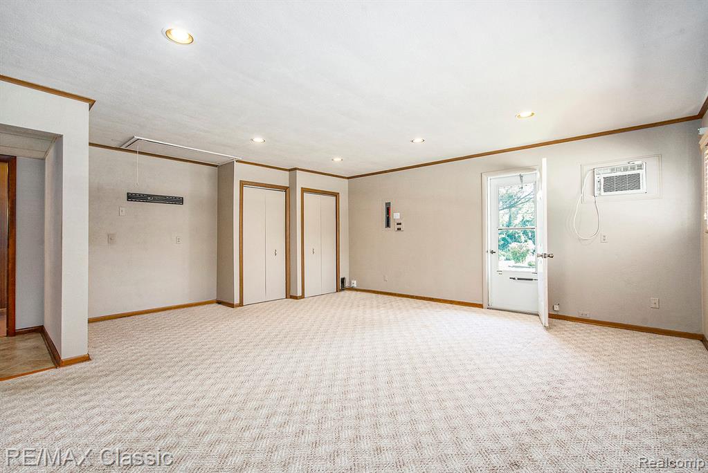 9304 Morrison Avenue, Plymouth, MI 48170 — Photo 23