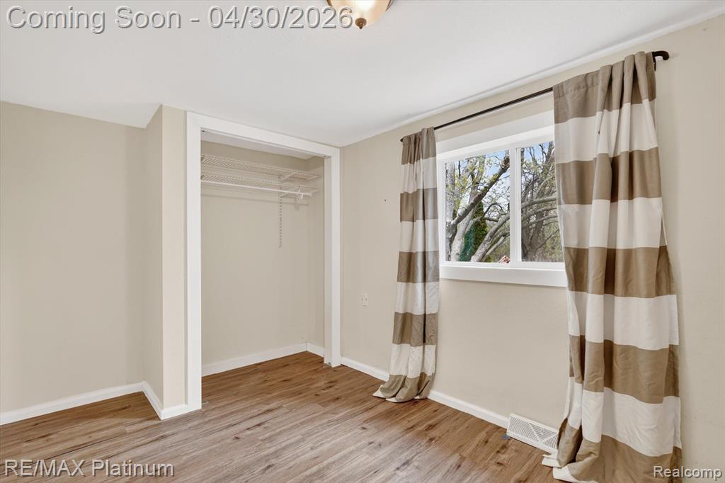 2417 Howald Avenue, Flint, MI 48504 — Photo 21