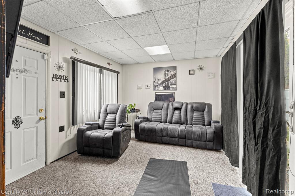 22151 Whitmore Street, Oak Park, MI 48237 — Photo 16