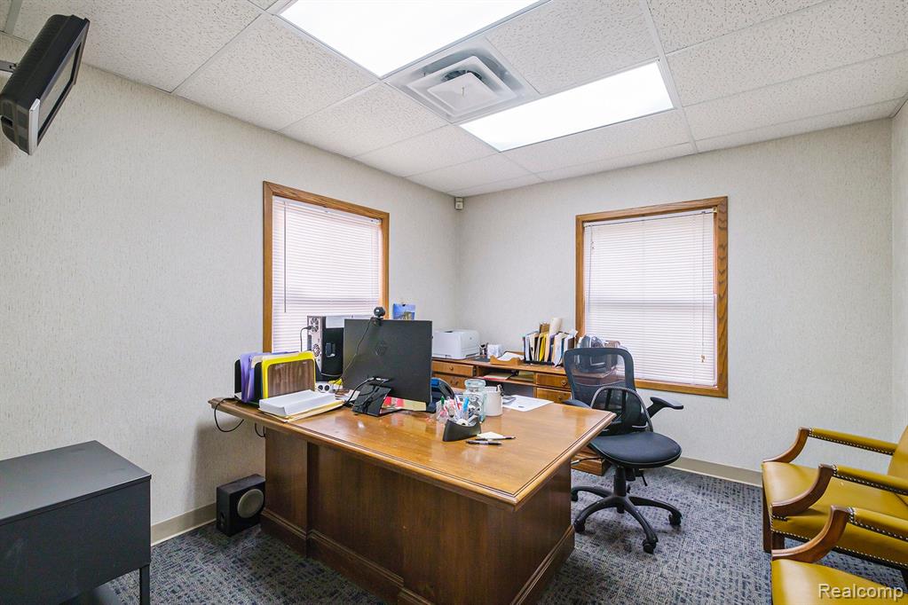 1063 W HILL Road, Flint, MI 48507 — Photo 18