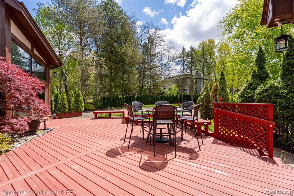 1743 Beechwood Way, Bloomfield Hills, MI 48302 — Photo 40